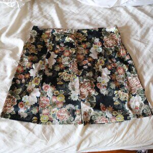 URBAN OUTFITTERS Japanese Flower Mini Skirt Skater Made in UK L
